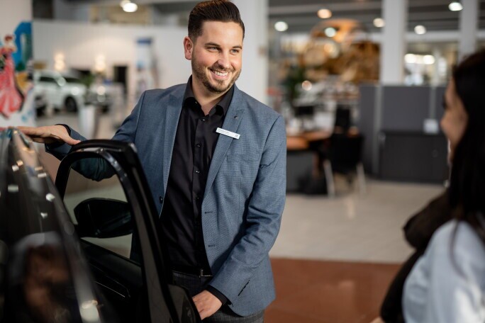 Seat / CUPRA Automobilverkäufer*in Neuwagen (m/w/d), 1. Bild